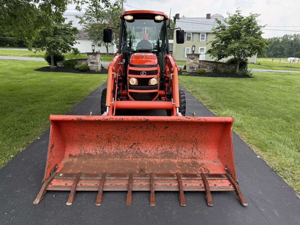 2010 Kubota Grand L5740 4x4 Loader Backhoe